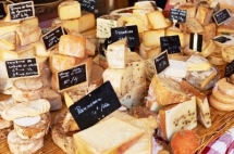 Noël : 5 conseils pour réussir le service du fromage